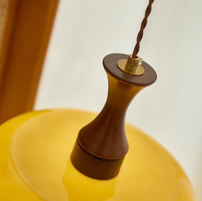 Suspension à brancher en verre ambré