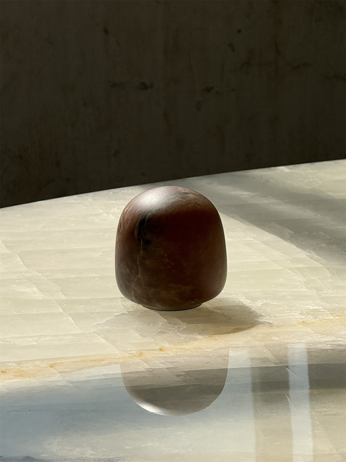 Lampe de table minimaliste en albâtre Alvane