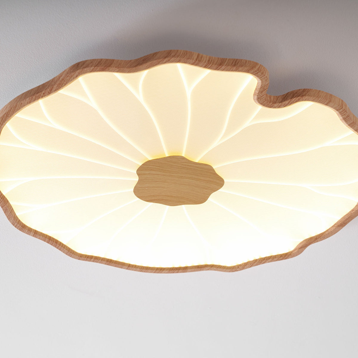 Plafonnier effet grain de bois Waterlily