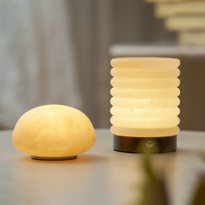 Lampe de table minimaliste en albâtre Alvane