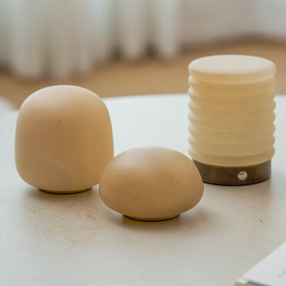 Lampe de table minimaliste en albâtre Alvane