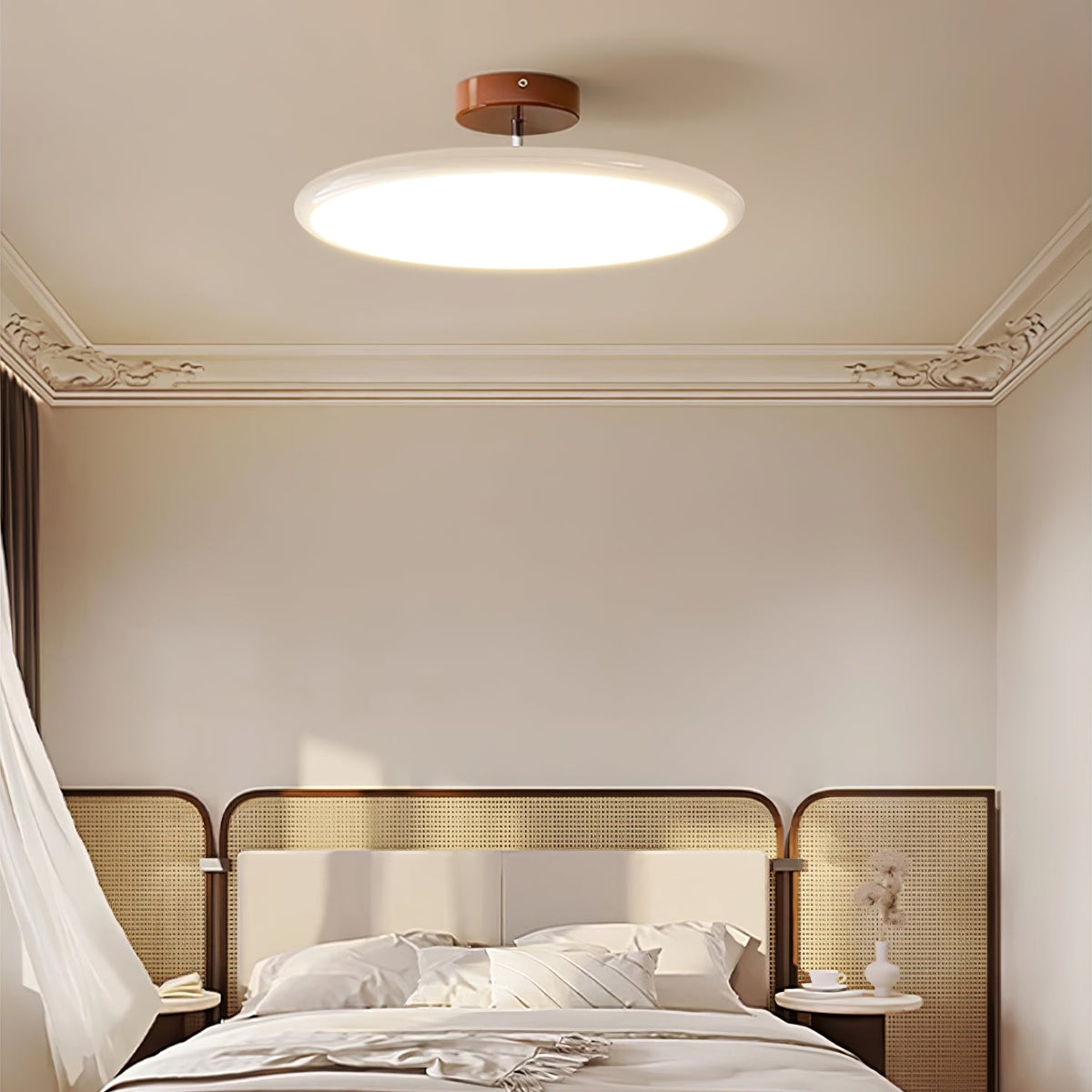 Plafonnier rond en bois orientable