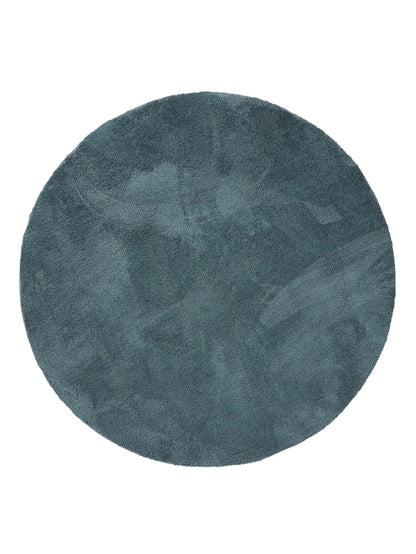 Modern high-pile carpet