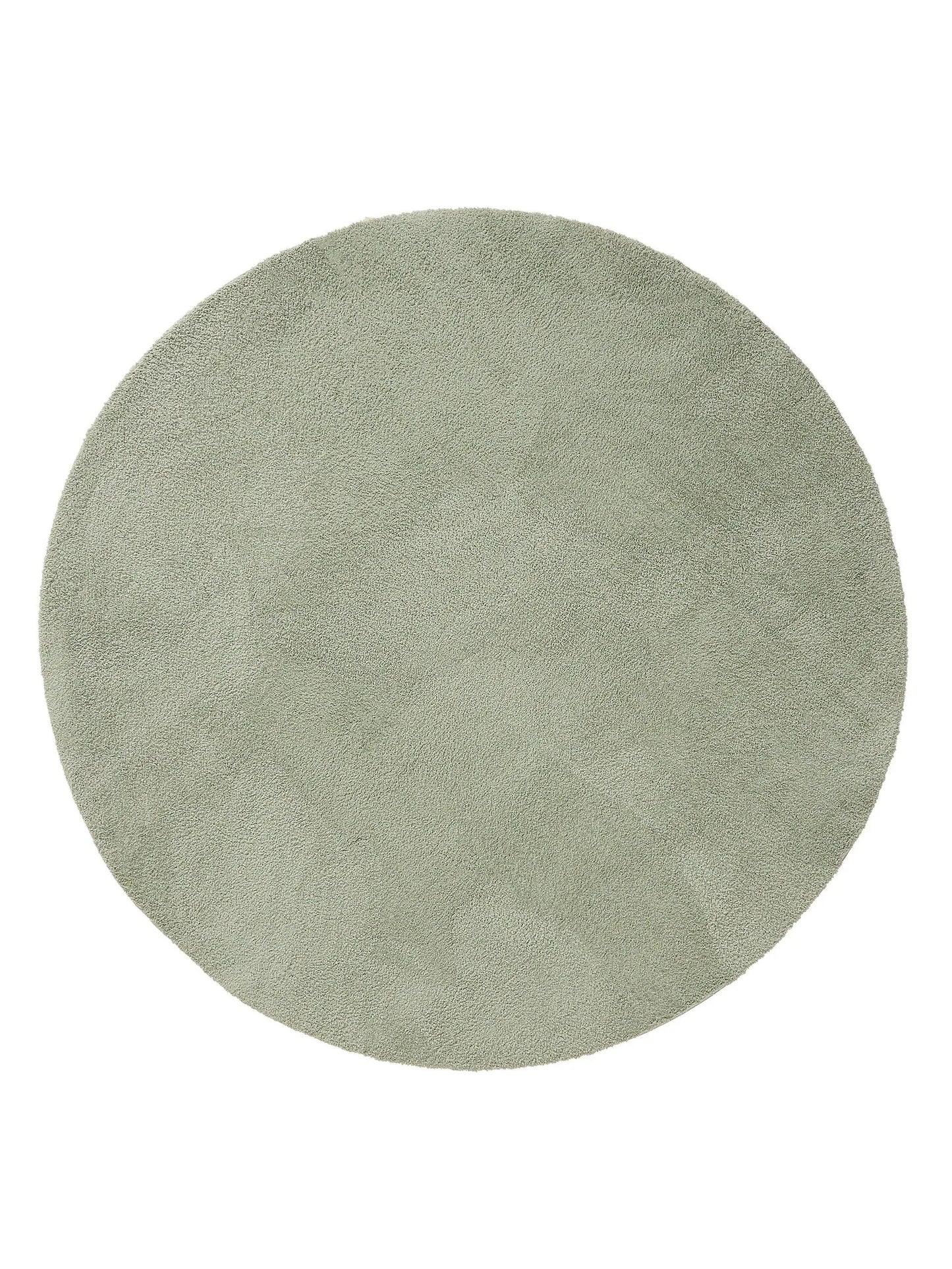 Modern high-pile carpet