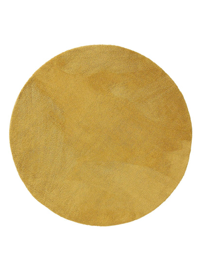 Modern high-pile carpet