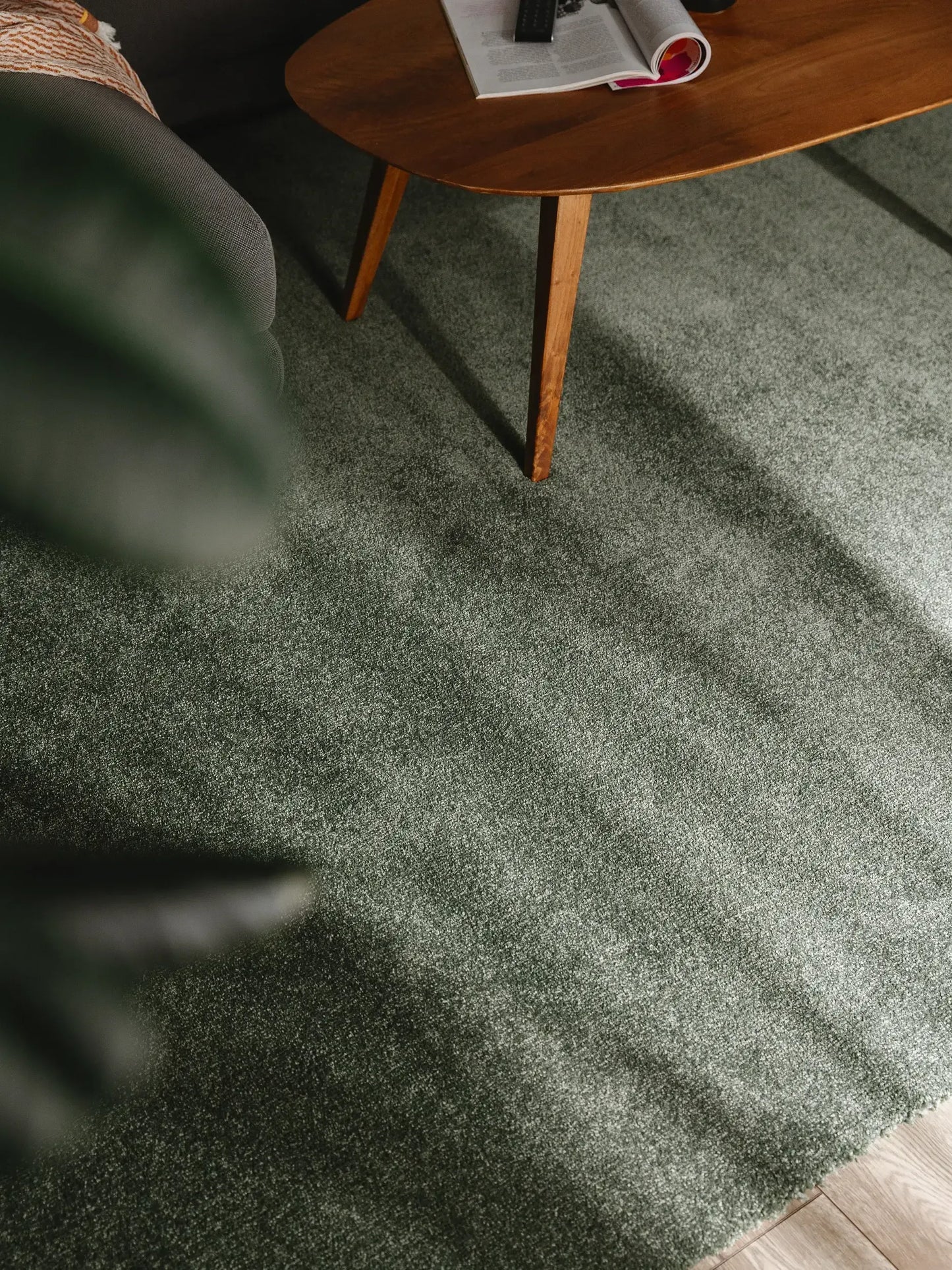 Tapis moderne lavable à poils longs