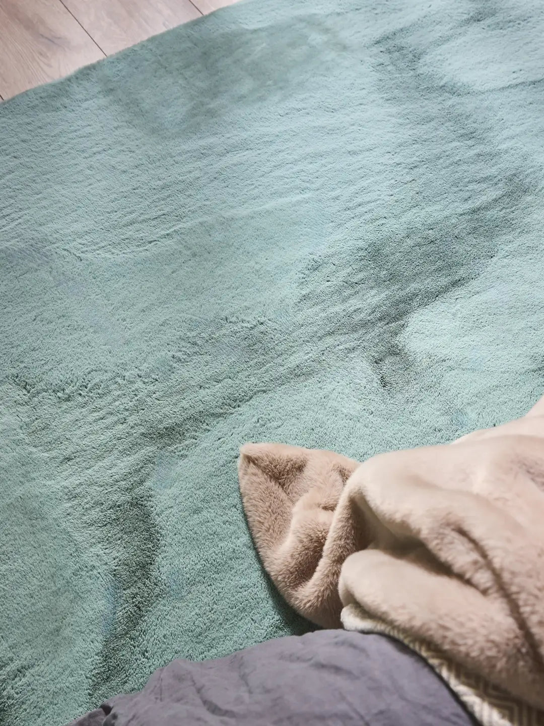 Tapis en fausse fourrure lavable