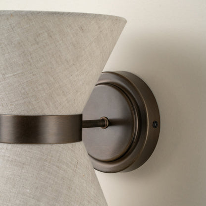 Applique murale en bronze et lin