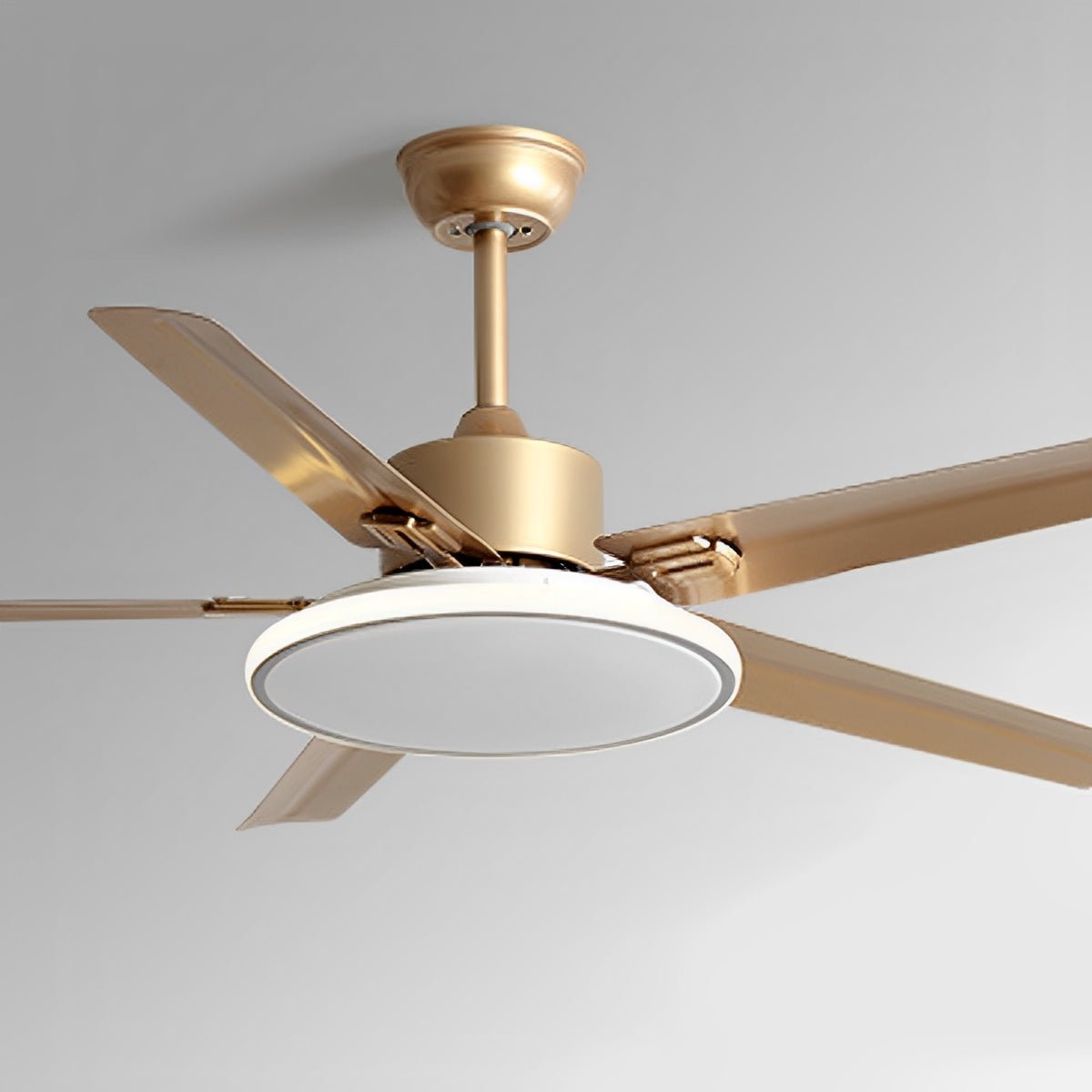 Ventilateur de plafond moderne à 5 pales avec lumière LED
