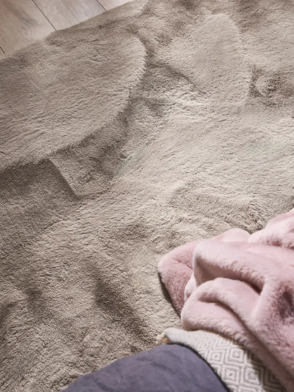 Tapis en fausse fourrure lavable