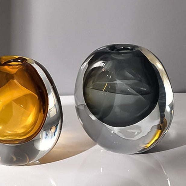 Vase en verre élégant – Art et savoir-faire intemporels